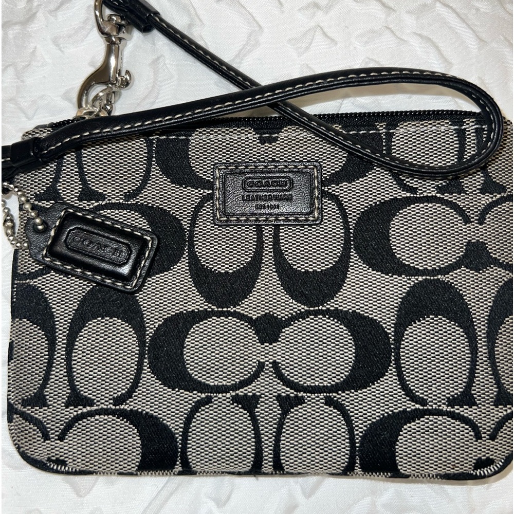 Coach logo wristlet 6”x4”